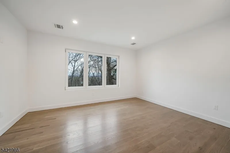 85 Pine Brook Rd Montville, NJ 07082