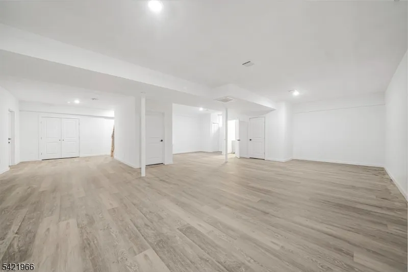 85 Pine Brook Rd Montville, NJ 07082