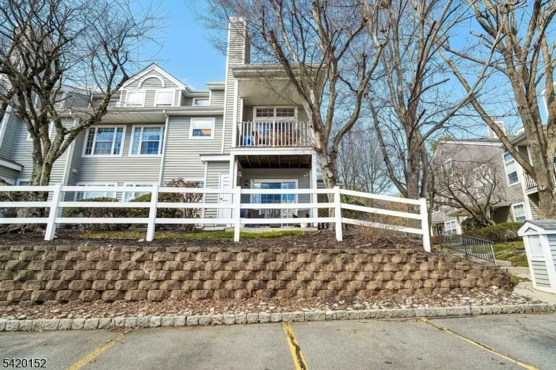 1317 Paddington Rd Mahwah, NJ 07430