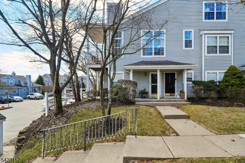 1317 Paddington Rd Mahwah, NJ 07430