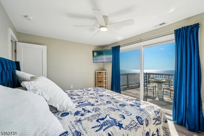 27 S Beach Ave Middle, NJ 08210