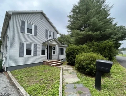 60 Vail Rd