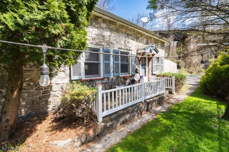 1053 S Main St Phillipsburg Town, NJ 08865