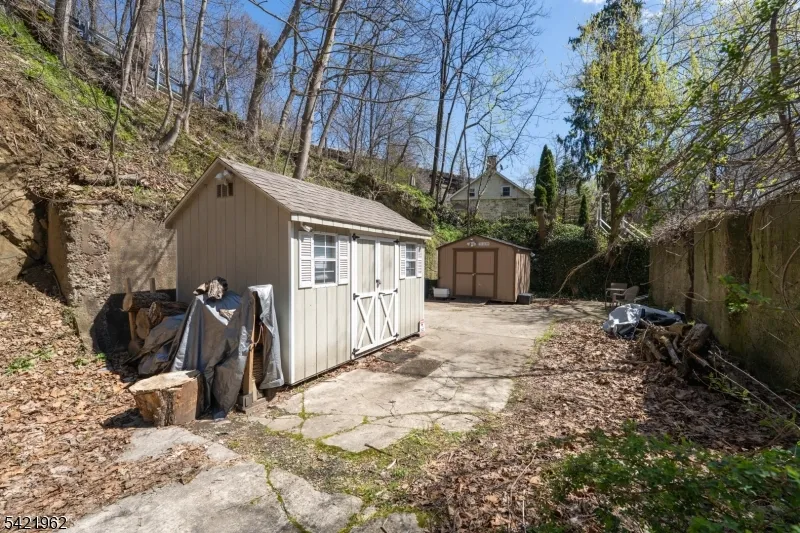 1053 S Main St Phillipsburg Town, NJ 08865