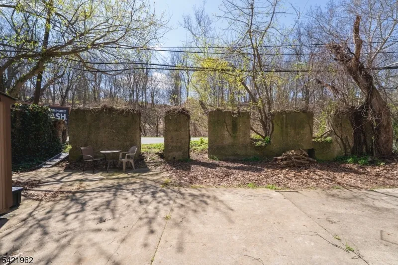 1053 S Main St Phillipsburg Town, NJ 08865