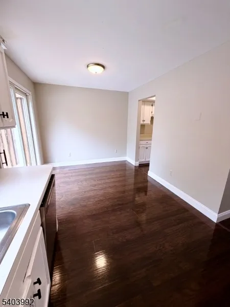 86 Wilton Ave Middlesex, NJ 08846