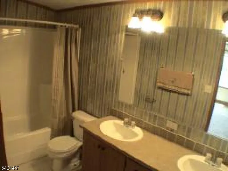 18 Pursel St Phillipsburg Town, NJ 08865