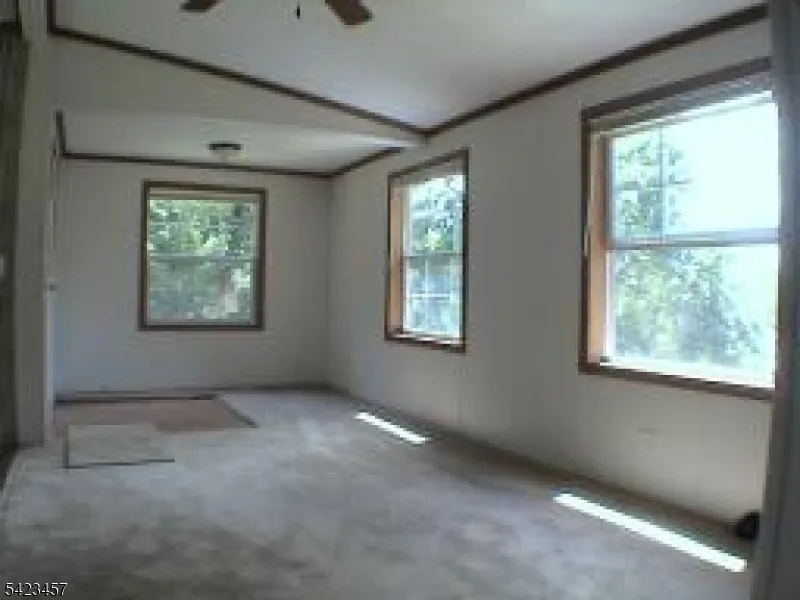 18 Pursel St Phillipsburg Town, NJ 08865