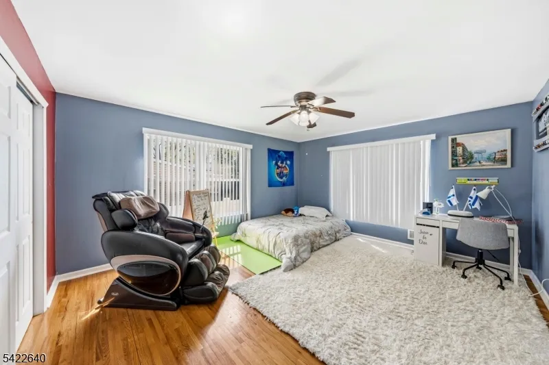13 W   5Th Ave Linden City, NJ 07036