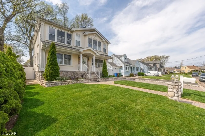 13 W   5Th Ave Linden City, NJ 07036