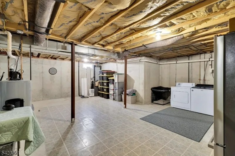 111 N Laurel St Buena, NJ 08326