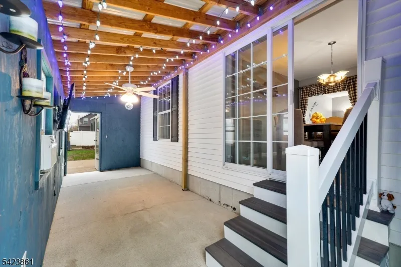 111 N Laurel St Buena, NJ 08326