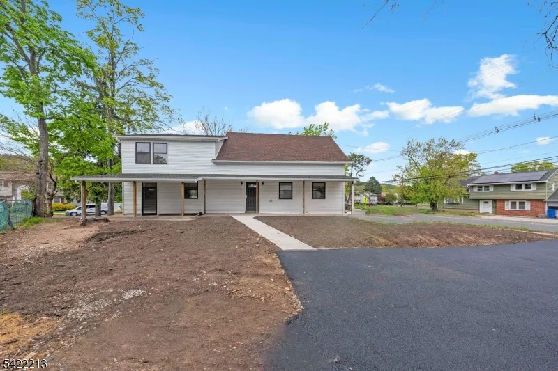 77 Greenbrook Rd Middlesex, NJ 08846