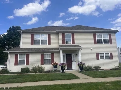 53 Colby Ct