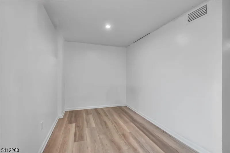 79 Burr St Monroe, NJ 08094