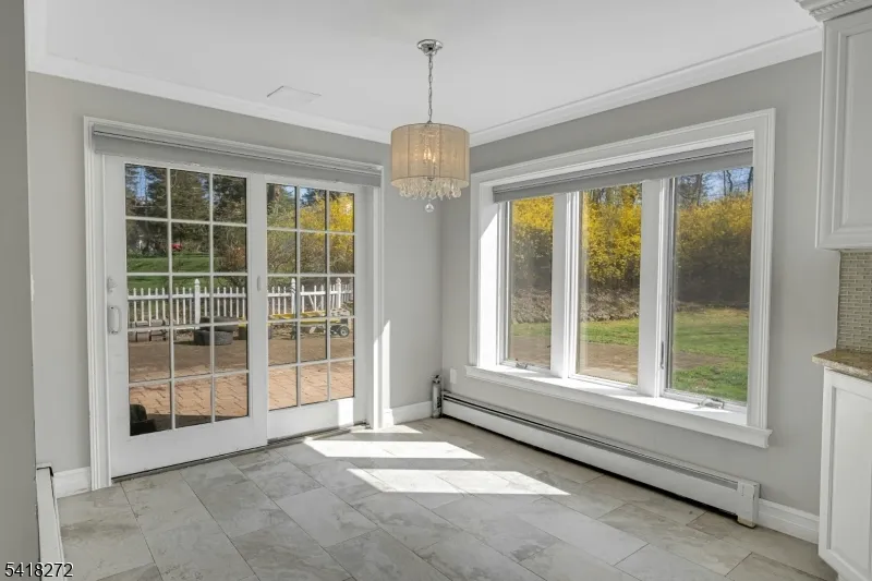 21 Hewlett Rd Montville, NJ 07082