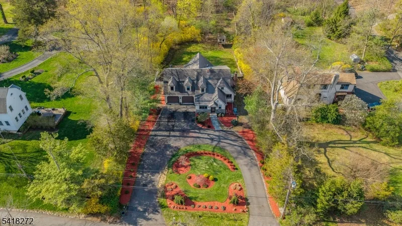 21 Hewlett Rd Montville, NJ 07082