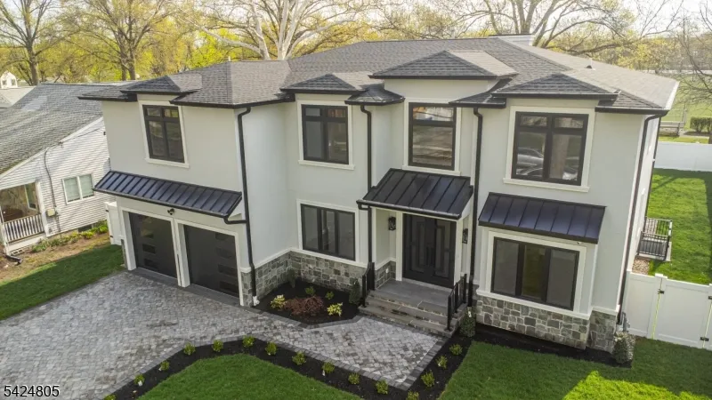 722 Erie Rd Paramus, NJ 07652