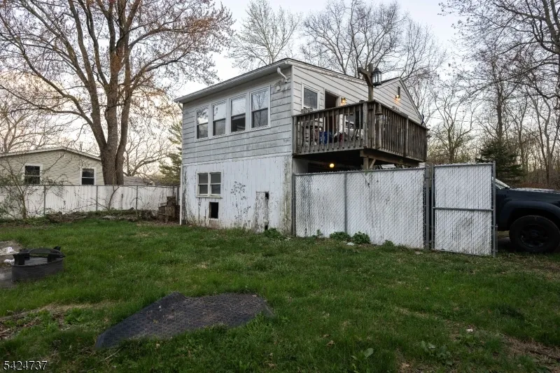 168 Art St Ringwood, NJ 07456