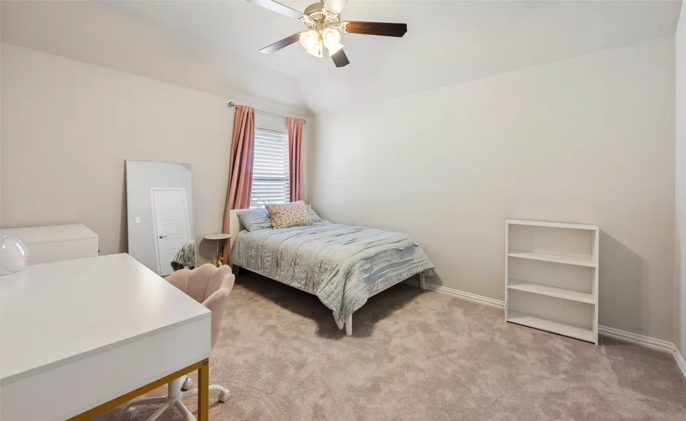 1116 Broadmoor Way Roanoke, TX 76262