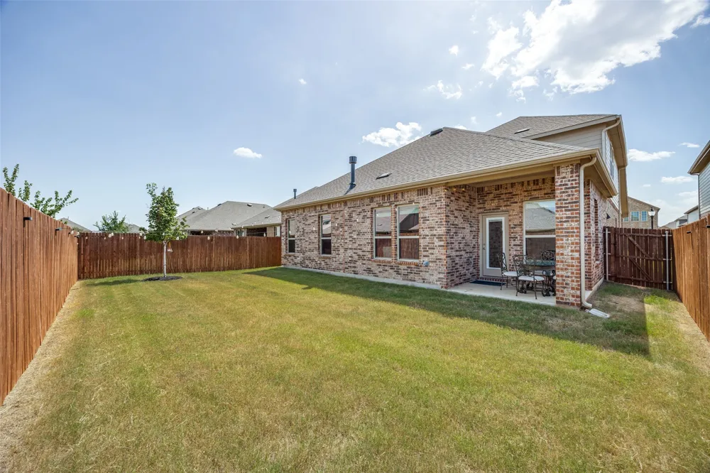 3816 Blacksmith Road Aubrey, TX 76227