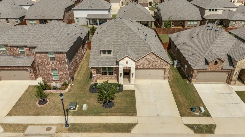3816 Blacksmith Road Aubrey, TX 76227