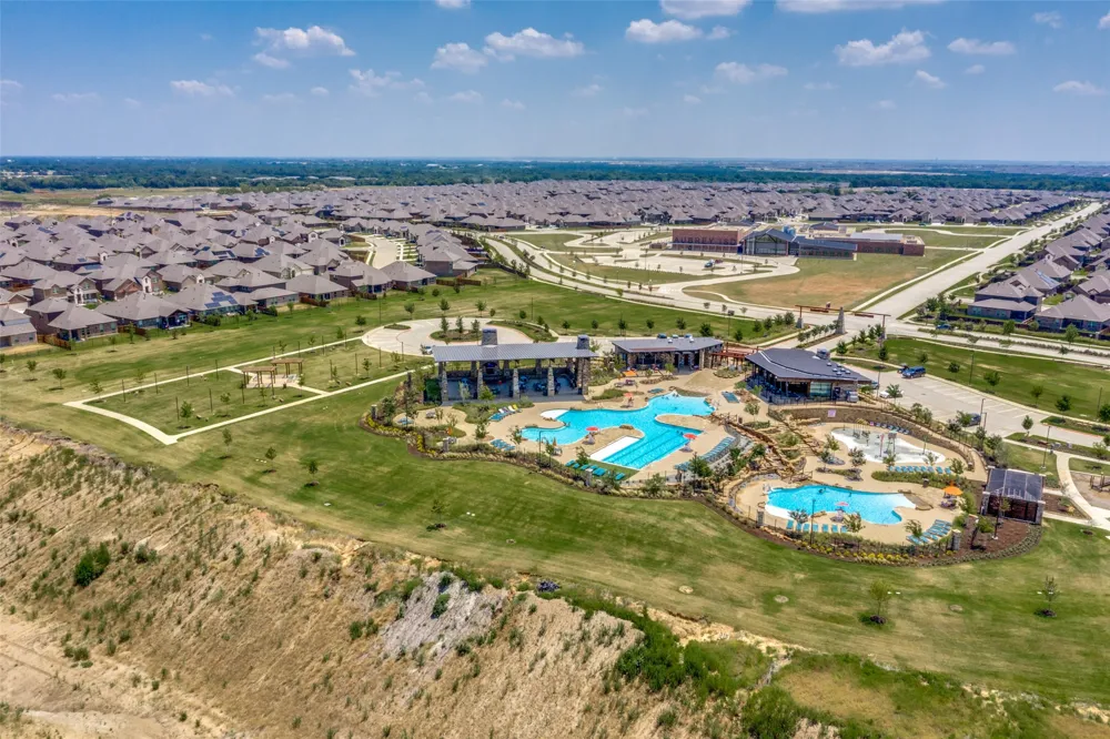 3816 Blacksmith Road Aubrey, TX 76227