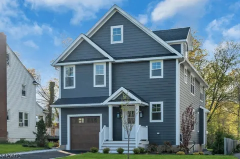 44 Brooklake Rd