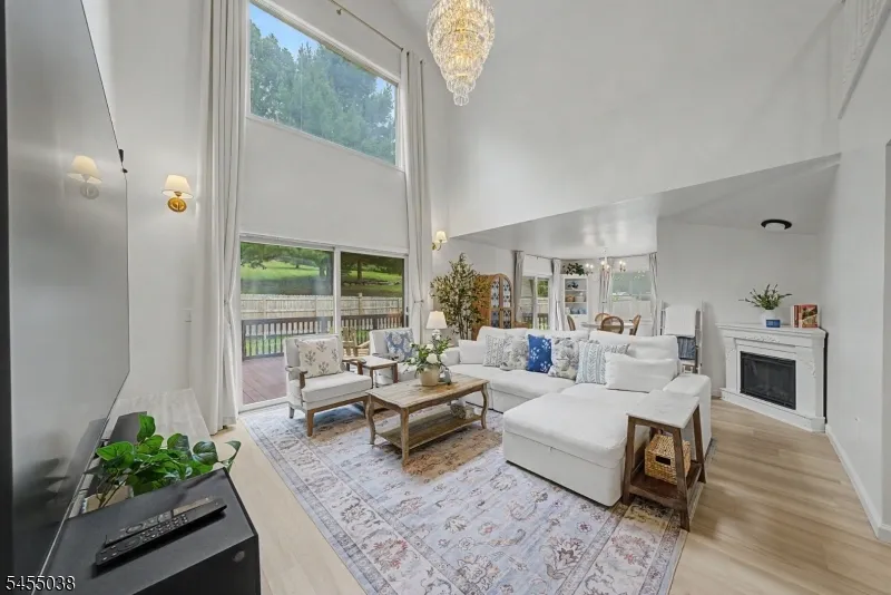 105 Nightingale Rd Hope, NJ 07825