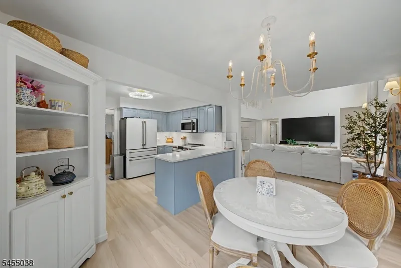 105 Nightingale Rd Hope, NJ 07825