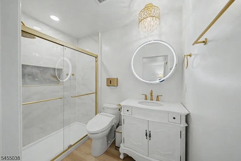 105 Nightingale Rd Hope, NJ 07825