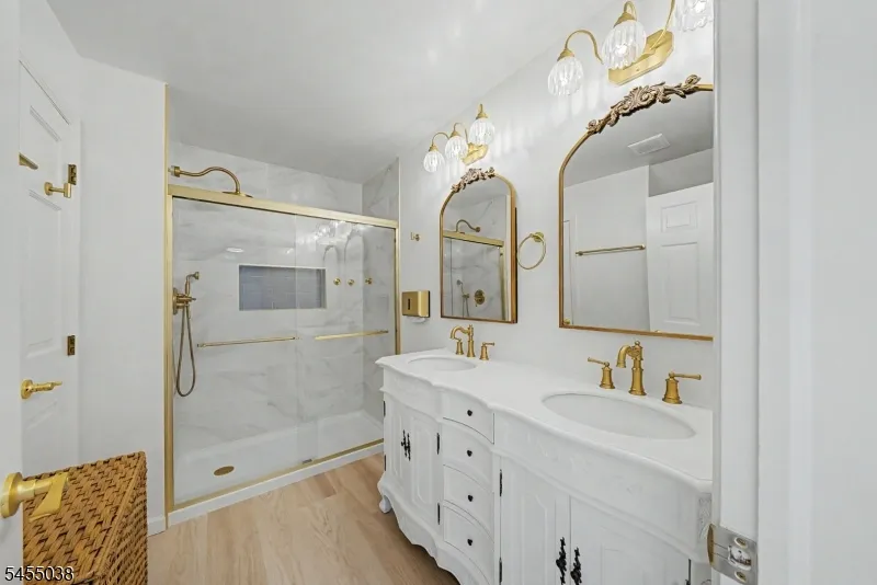 105 Nightingale Rd Hope, NJ 07825