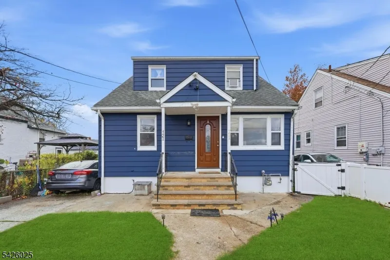 721 E Curtis St Linden City, NJ 07036