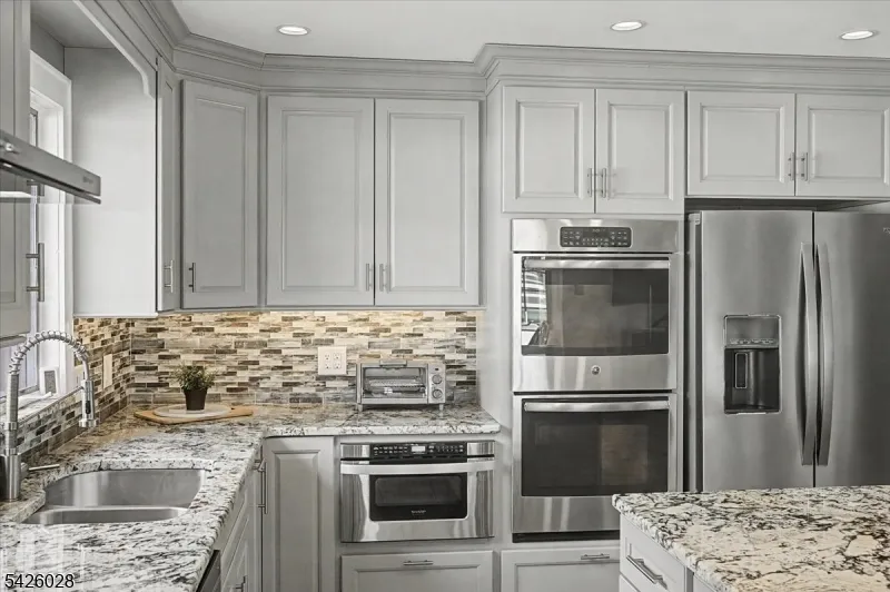 502 Woolf Rd Alexandria, NJ 08848