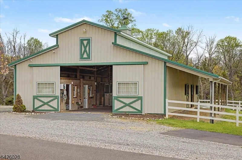 502 Woolf Rd Alexandria, NJ 08848
