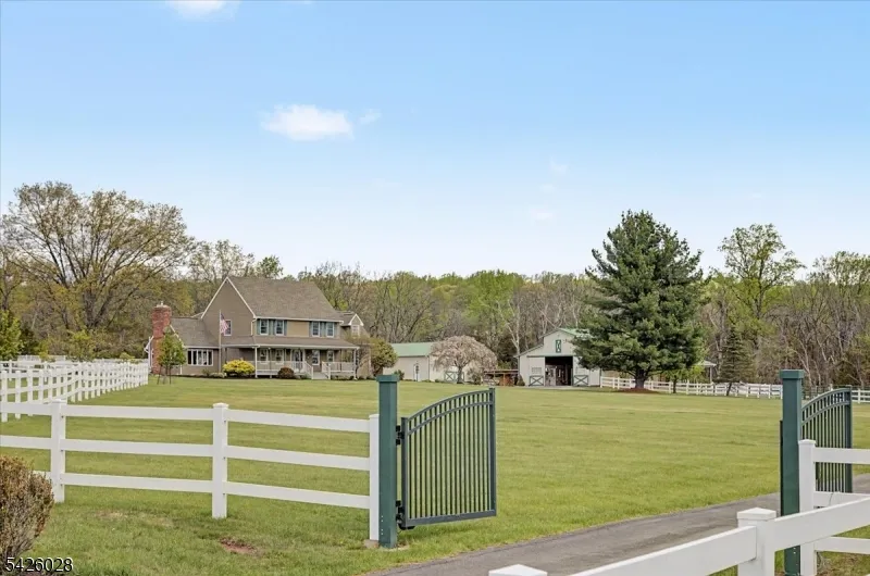 502 Woolf Rd Alexandria, NJ 08848
