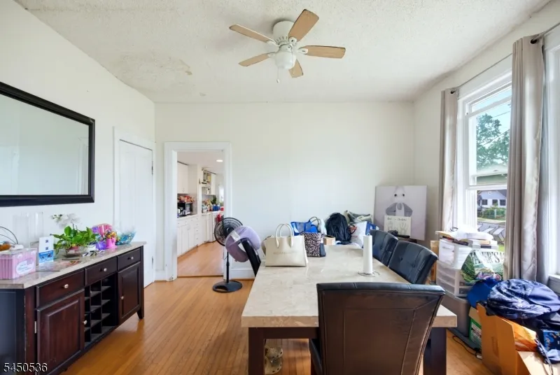 401 Summit ave Westville, NJ 08093