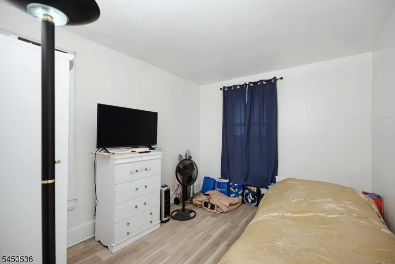 401 Summit ave Westville, NJ 08093