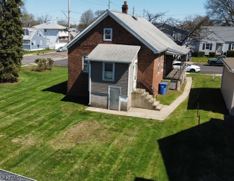 117 Grant St Linden City, NJ 07036