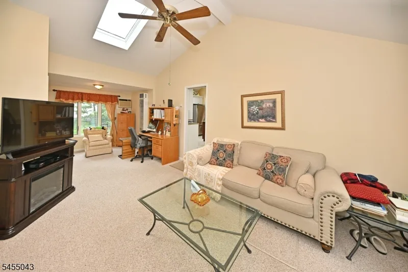 393 Gregory Rd Paramus, NJ 07652