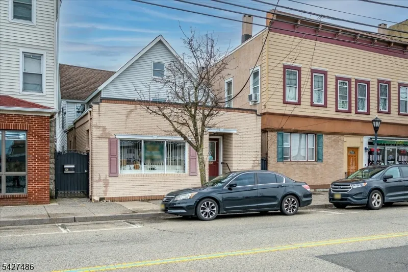 128 S Broadway South Amboy City, NJ 08879