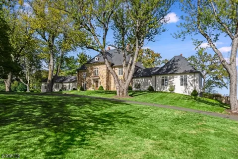 464 Cherry Lane