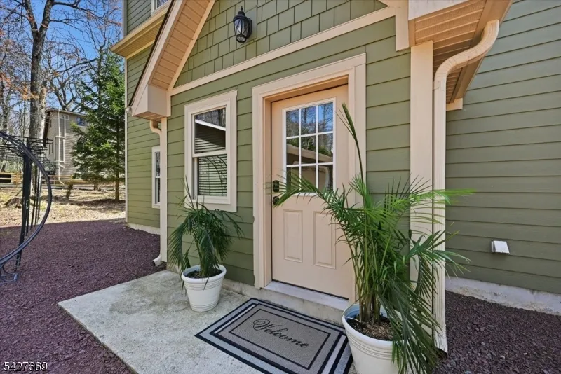 12 Lupine Pennsylvania, NJ 18624