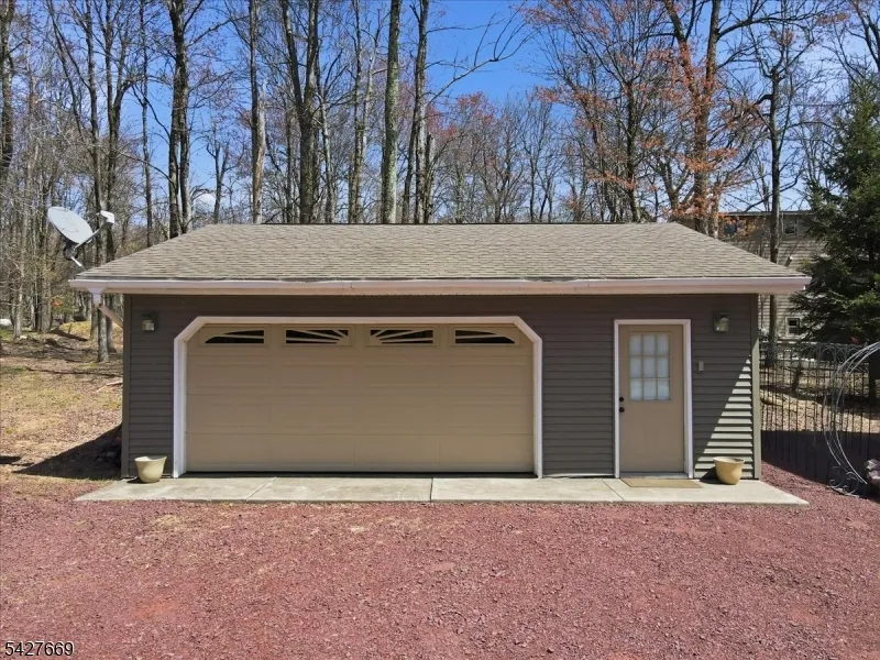 12 Lupine Pennsylvania, NJ 18624