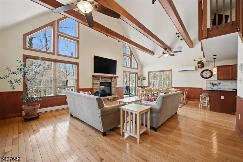 12 Lupine Pennsylvania, NJ 18624