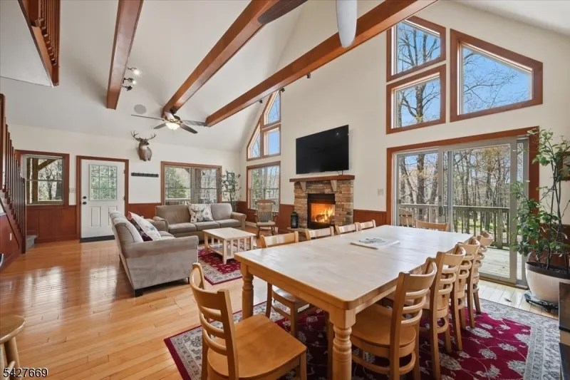 12 Lupine Pennsylvania, NJ 18624