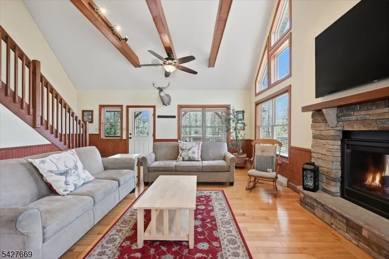 12 Lupine Pennsylvania, NJ 18624