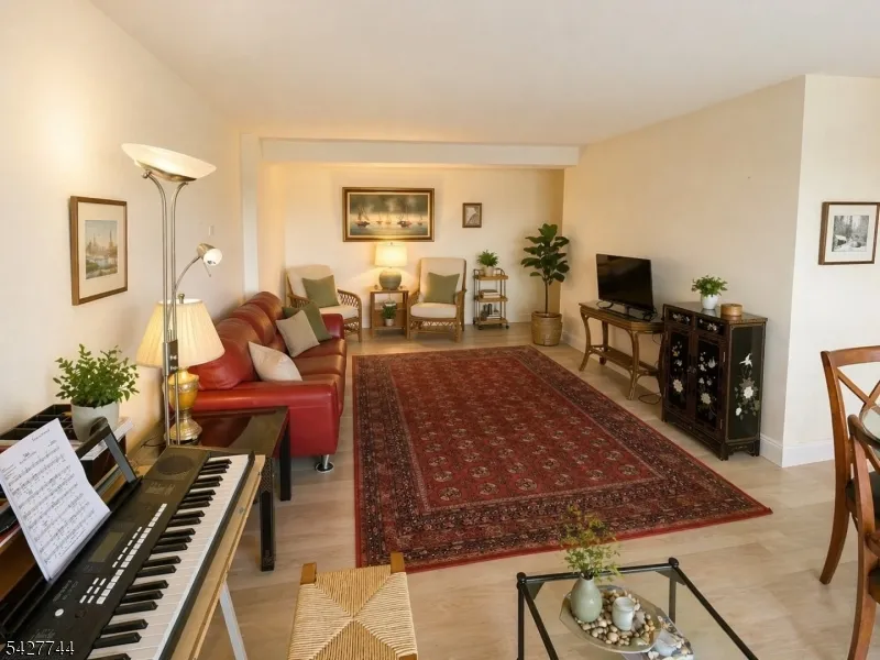 377 S Harrison Street 15D #15D Unit 15D East Orange City, NJ 07018