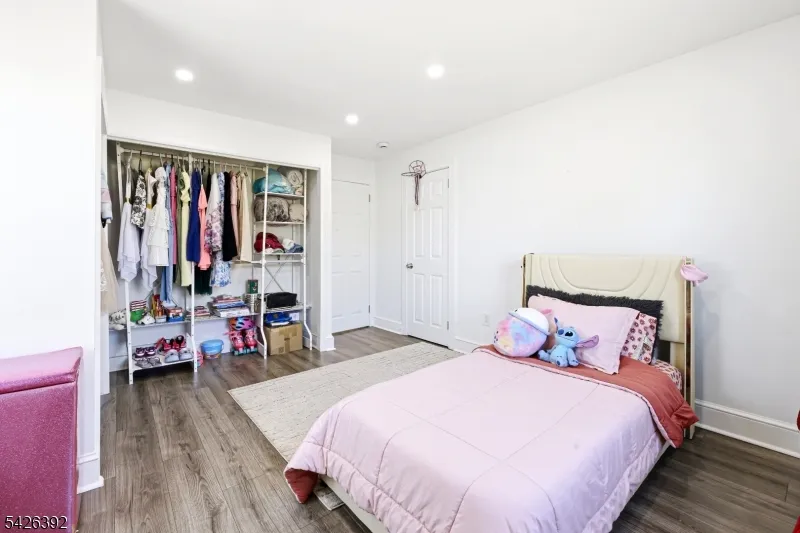 202 Arch St Delran, NJ 08075