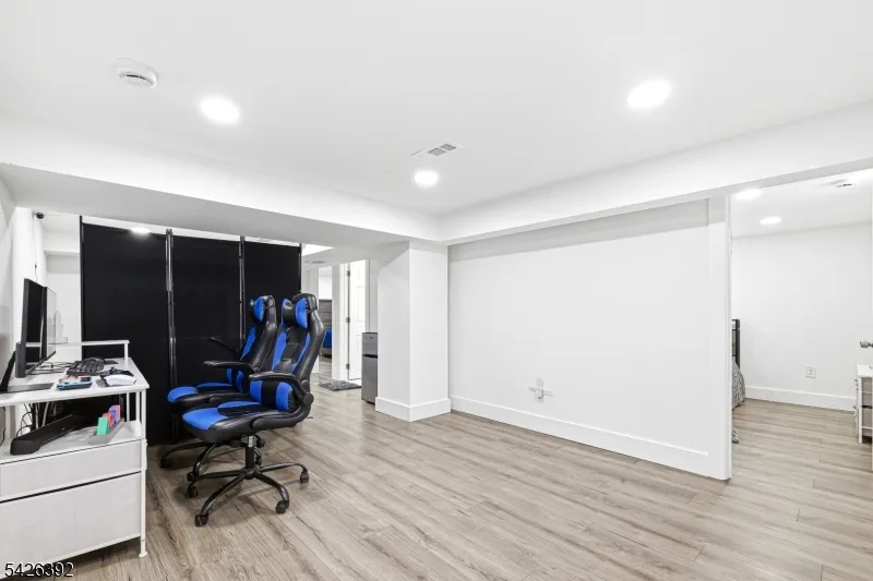 202 Arch St Delran, NJ 08075